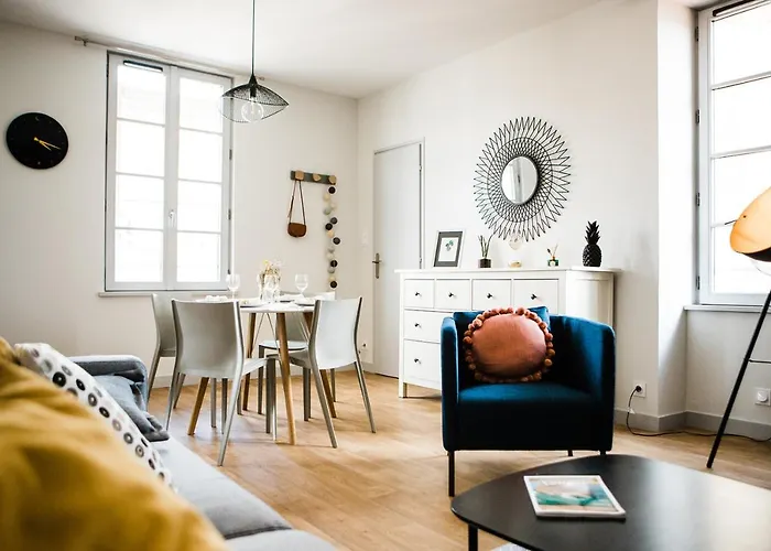 Apartamento L'intemporel/t2 Lumineux Renove Et Equipe/centre