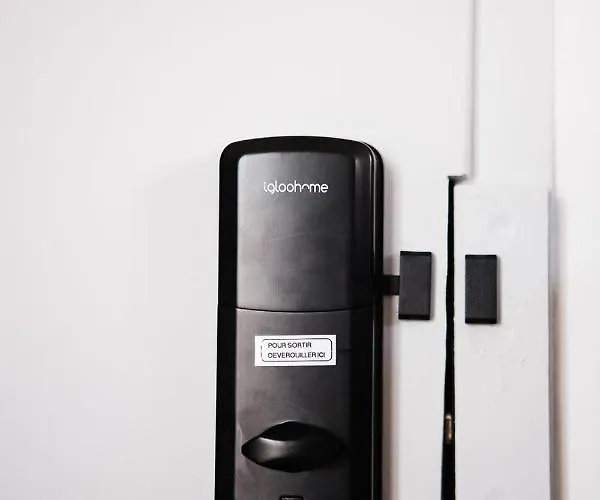 L'intemporel/t2 Lumineux Renove Et Equipe/centre * Fontenay-le-Comte